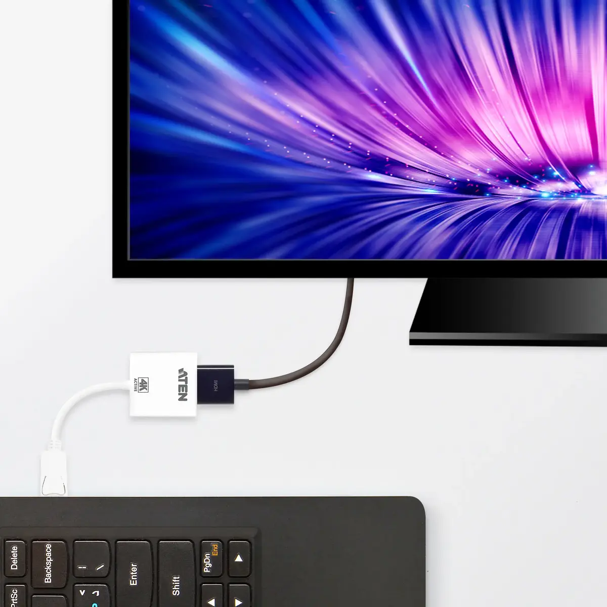 ATEN VC986 DisplayPort to HDMI adapter Photo 3
