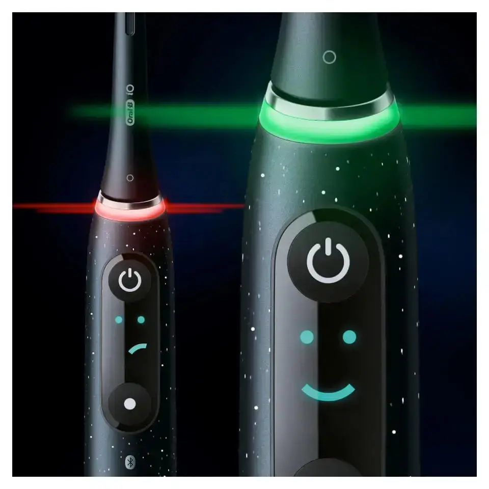 Электрическая зубная щетка Oral-B iO Series 10 Photo 4