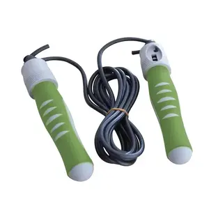 Skipping rope Tunturi Jumprope Counter — green with integrated jump counter
