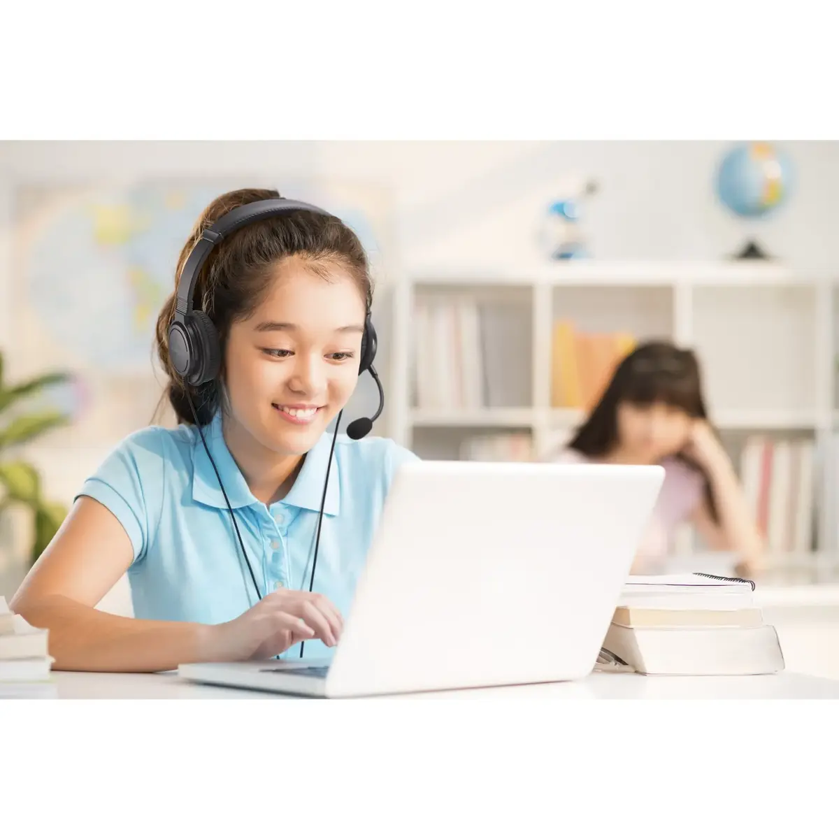 Kensington Classic EQ USB-C Wired Headset Photo 4