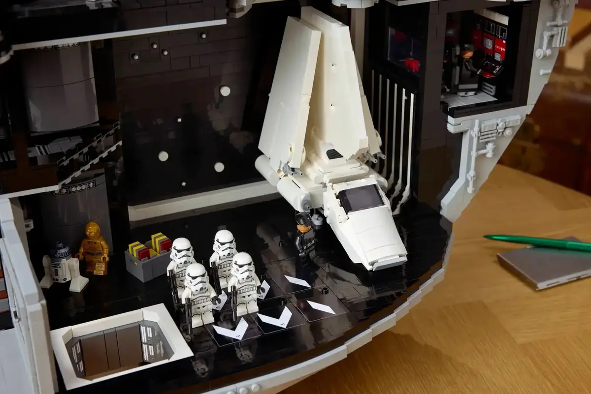 LEGO Star Wars Death Star 75419 display set Photo 14