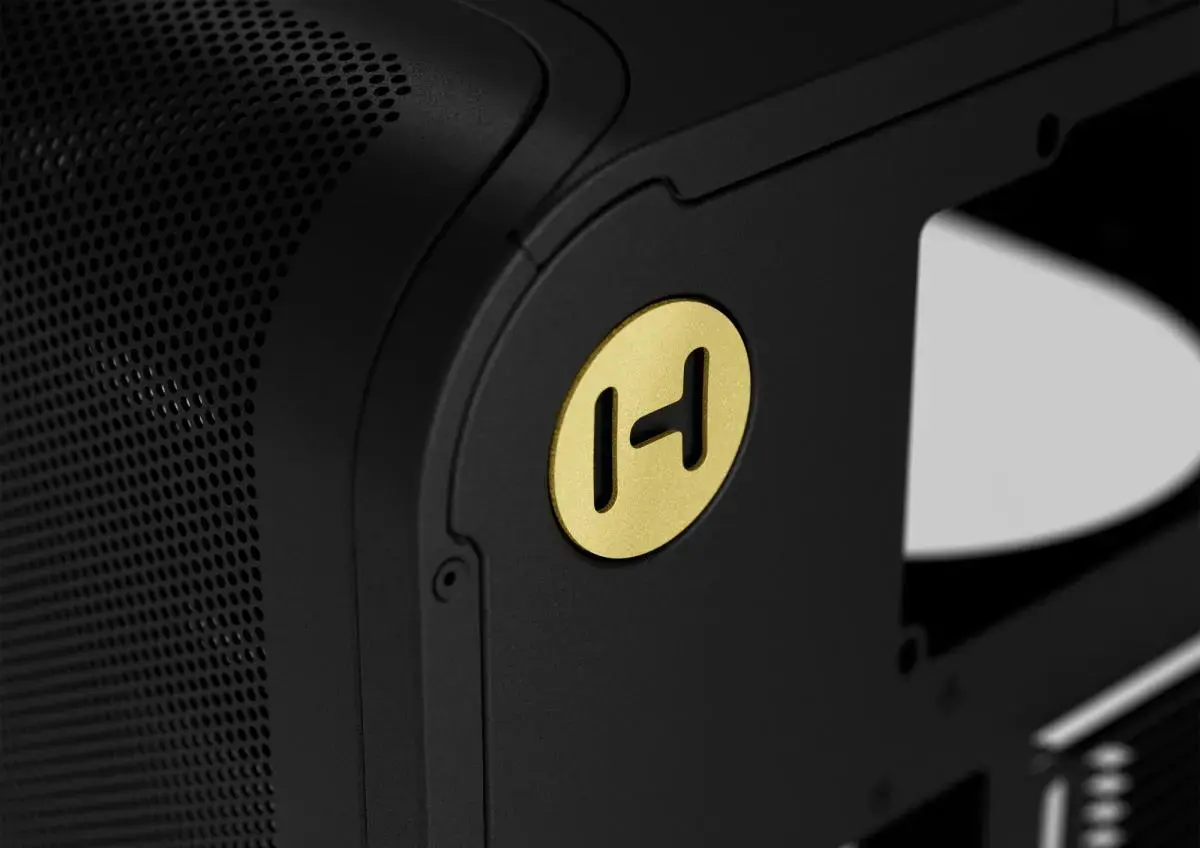 HYTE X50 Mid Tower корпус Pitch Black Photo 8
