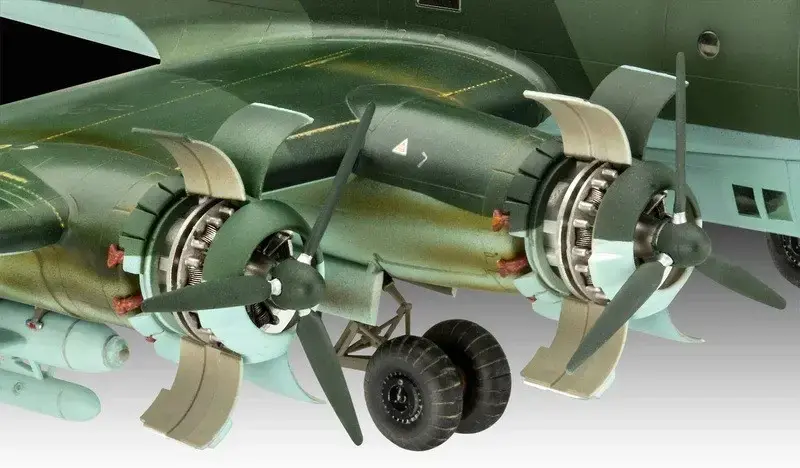 REVELL plastmasas modelis lidmašīna Fendt 728 Vario REV-03777 Photo 5