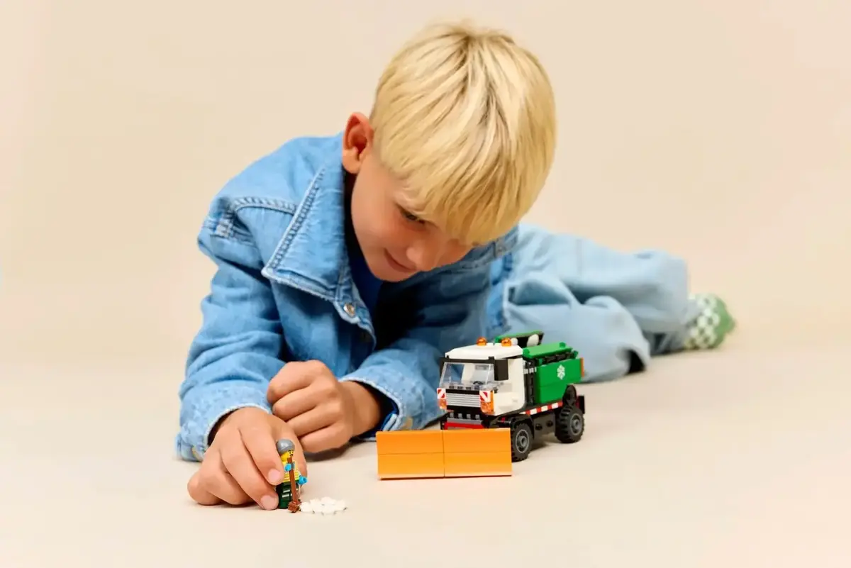LEGO City modulārais transportlīdzeklis 60490 Lumiaura Photo 8