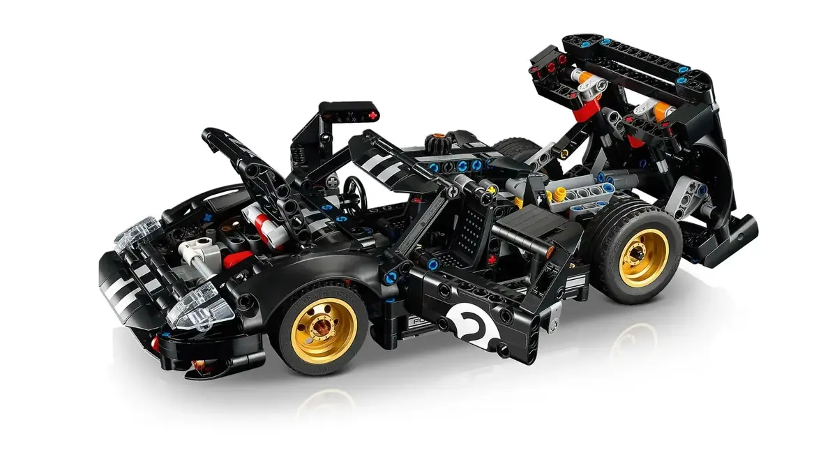 LEGO Technic 1966 Ford GT40 MK II 42223 model kit Photo 5