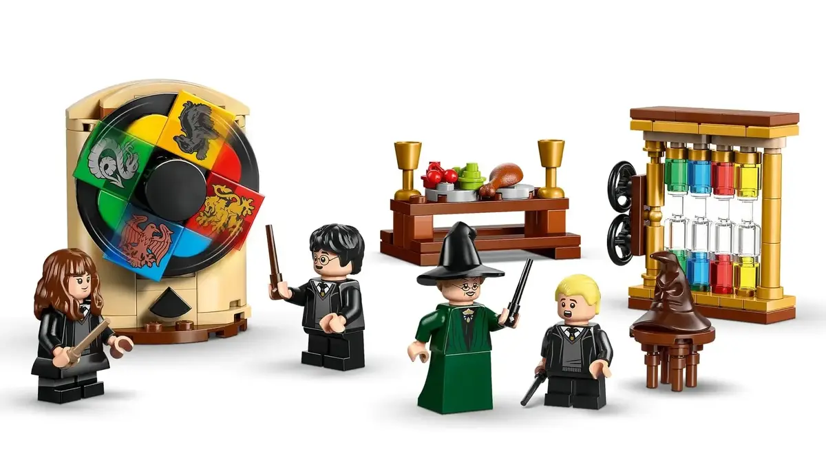 LEGO Harry Potter Hogwarts Castle: Sortēšanas cepure 76460 Photo 4