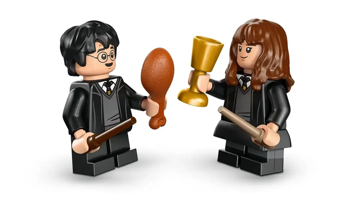 LEGO Harry Potter Hogwarts Castle: Sortēšanas cepure 76460 Photo 6