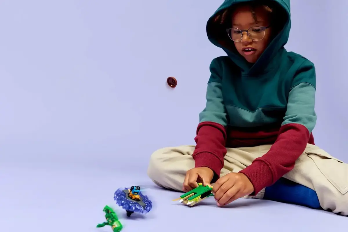 LEGO NINJAGO 71849 — Nya vs Elemental Monster spinner Photo 5