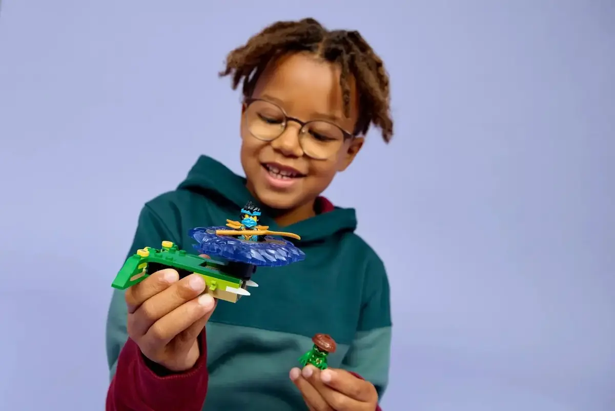 LEGO NINJAGO 71849 — Nya vs Elemental Monster spinner Photo 7