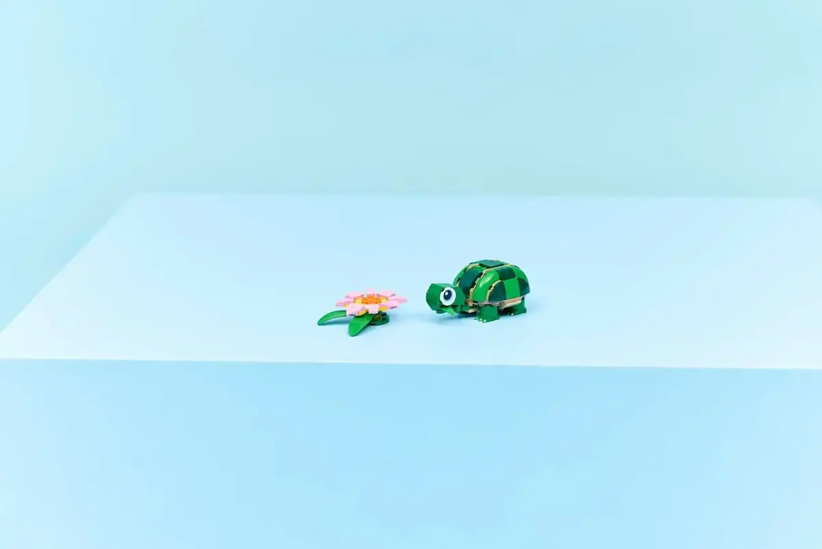 LEGO Creator 31377 toy set — 3in1 turtle & water lily Photo 9