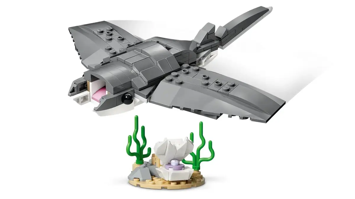 LEGO Creator 3‑vienā 31381 — Haizivs un dārgumu lāde Photo 5