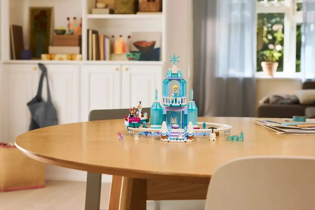 LEGO Disney Princess 43281 — Elzas ledus pils komplekts Photo 9