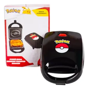 Сэндвичница Uncanny Brand Poké Ball — пресс для тостов и сэндвичей