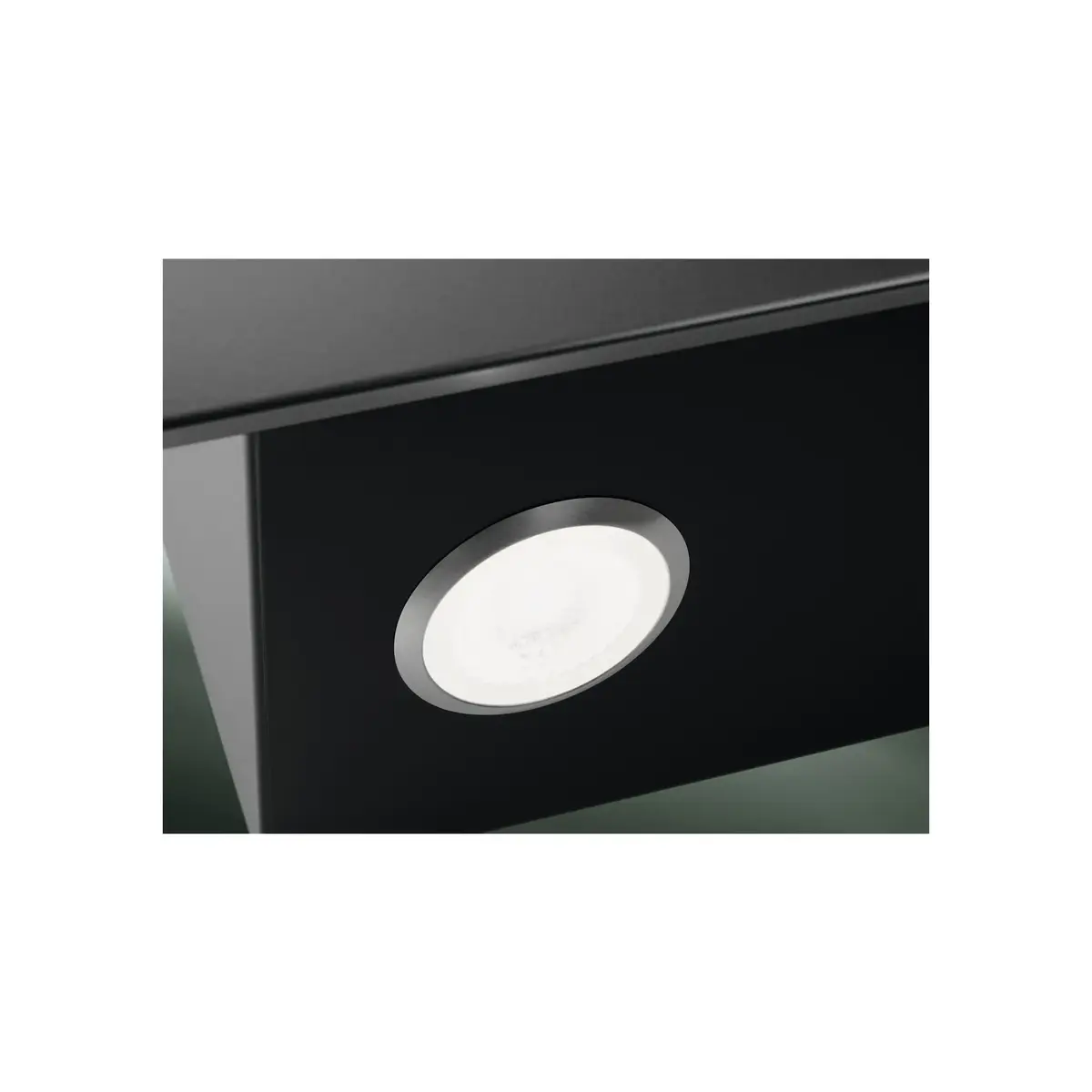 Подвесная вытяжка Electrolux LFV319K Photo 6