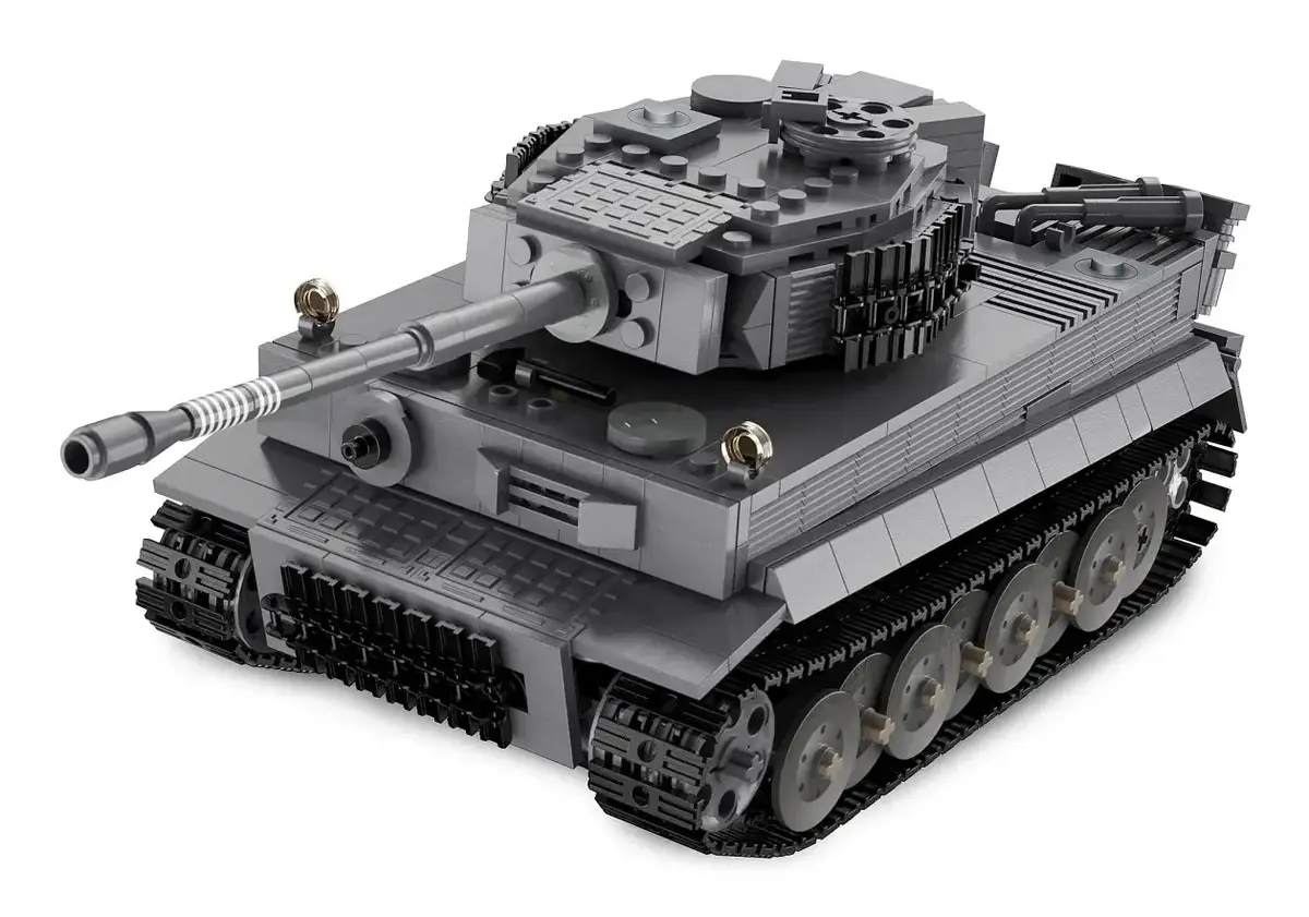 Jamara CaDA Tiger модель танка 1:35 Photo 3