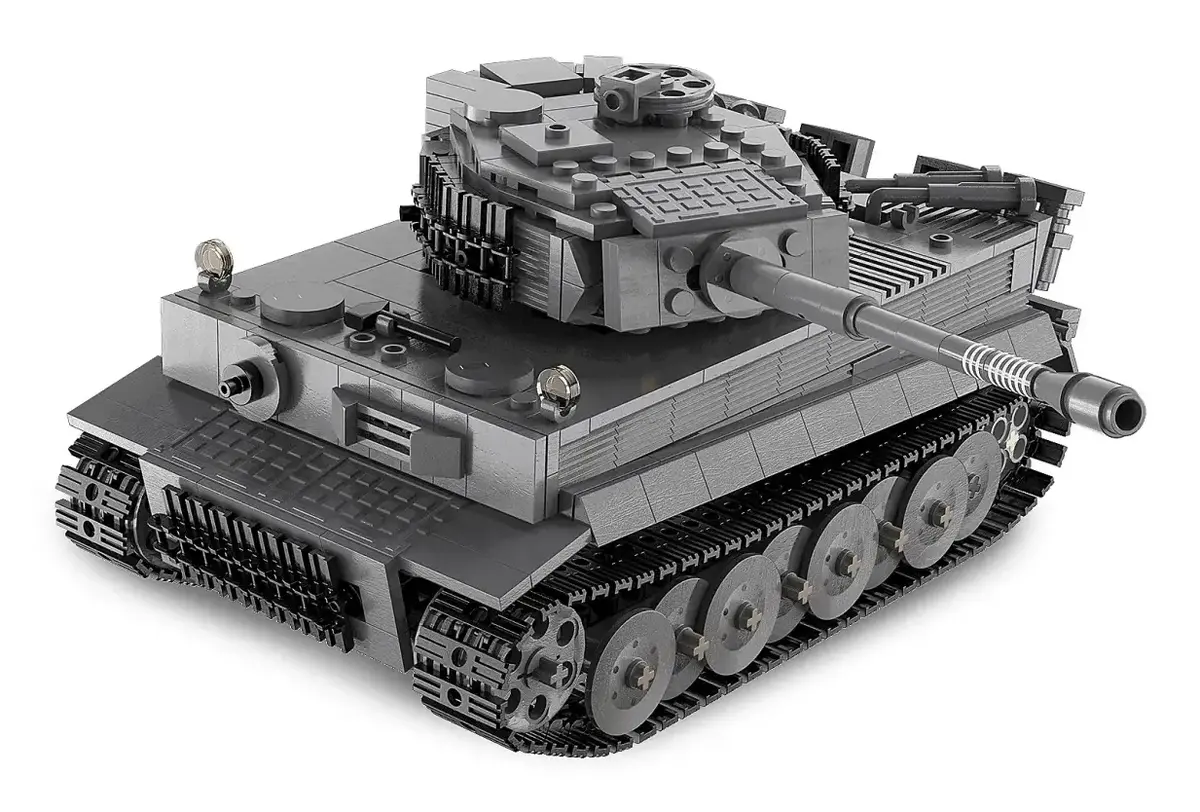 Jamara CaDA Tiger модель танка 1:35 Photo 4