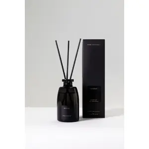 Room air freshener ODORO EGOIST 200 ml — spray fragrance for indoor use, 9KOC.