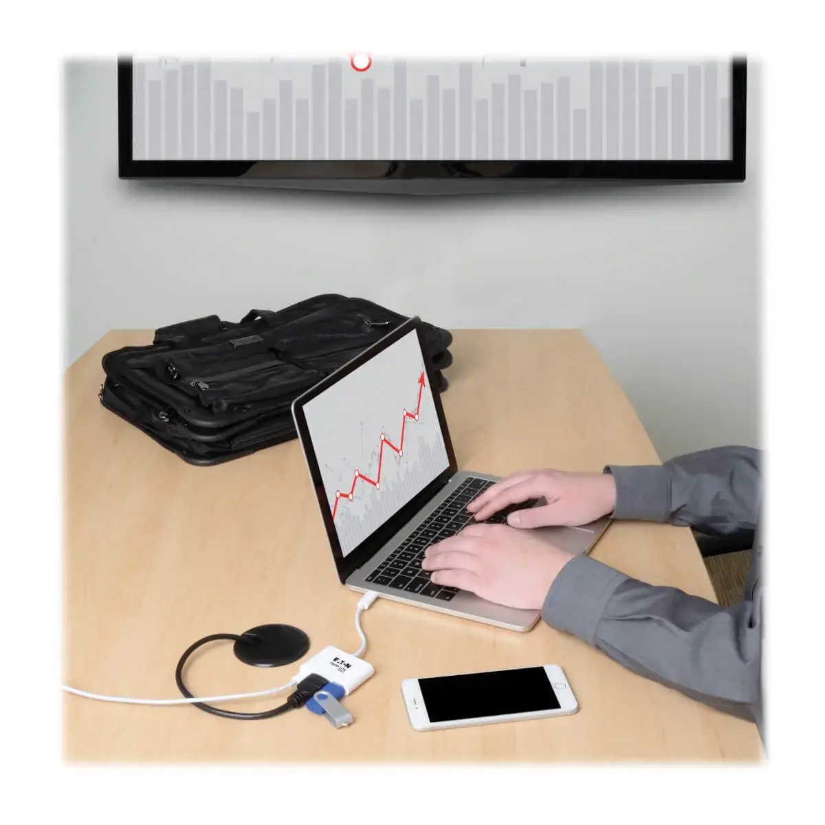 Tripp Lite U444-06N-HU-C адаптер USB-C — HDMI Photo 9