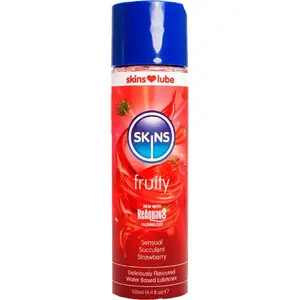Водная смазка для интимных контактов SKINS Fruity Strawberry 130 мл