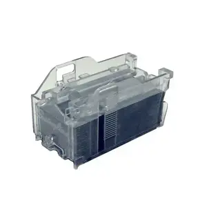 Staples pack, Canon P1 — capacity 10,000; compatible with imageRUNNER ADVANCE C9065 PRO and C9075 PRO