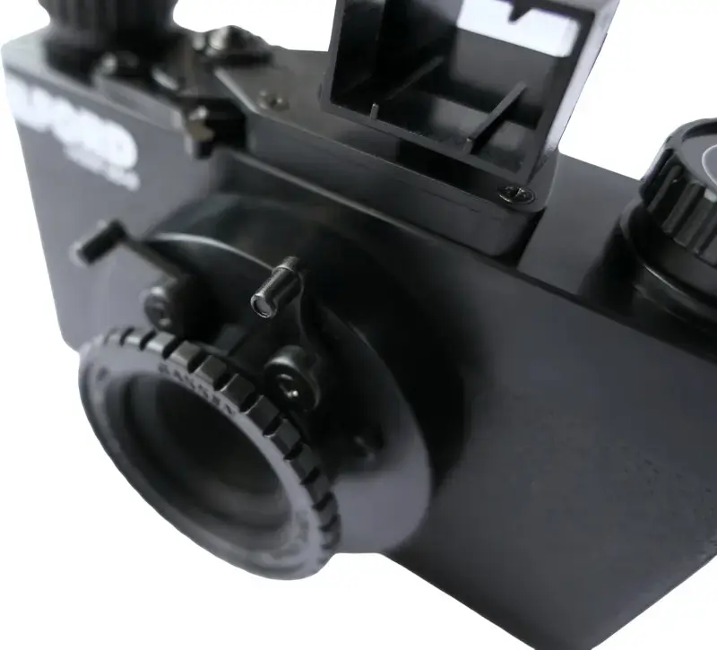 Ilford Pixie 35-II — compact 35mm film camera Photo 8
