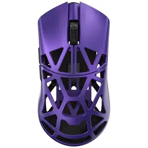 Spēļu pele WLMouse Beast X Mini Pro ar cietām sānu virsmām un Omron optiskajiem slēdžiem, violeta