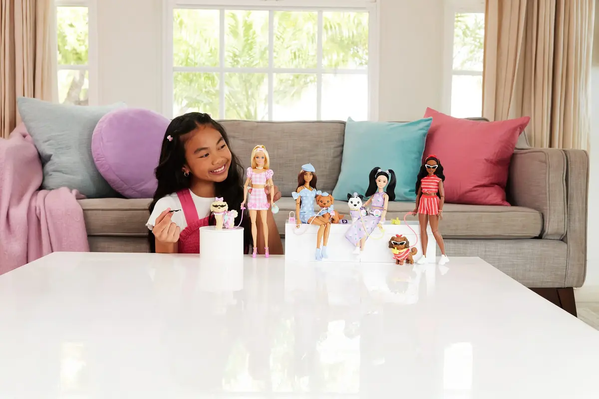BARBIE Twinning Looks lelle, brunete Photo 2