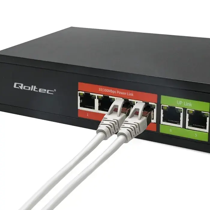 Ethernet PoE slēdzis QOLTEC 52289 4xRJ45 2xUplink Photo 2