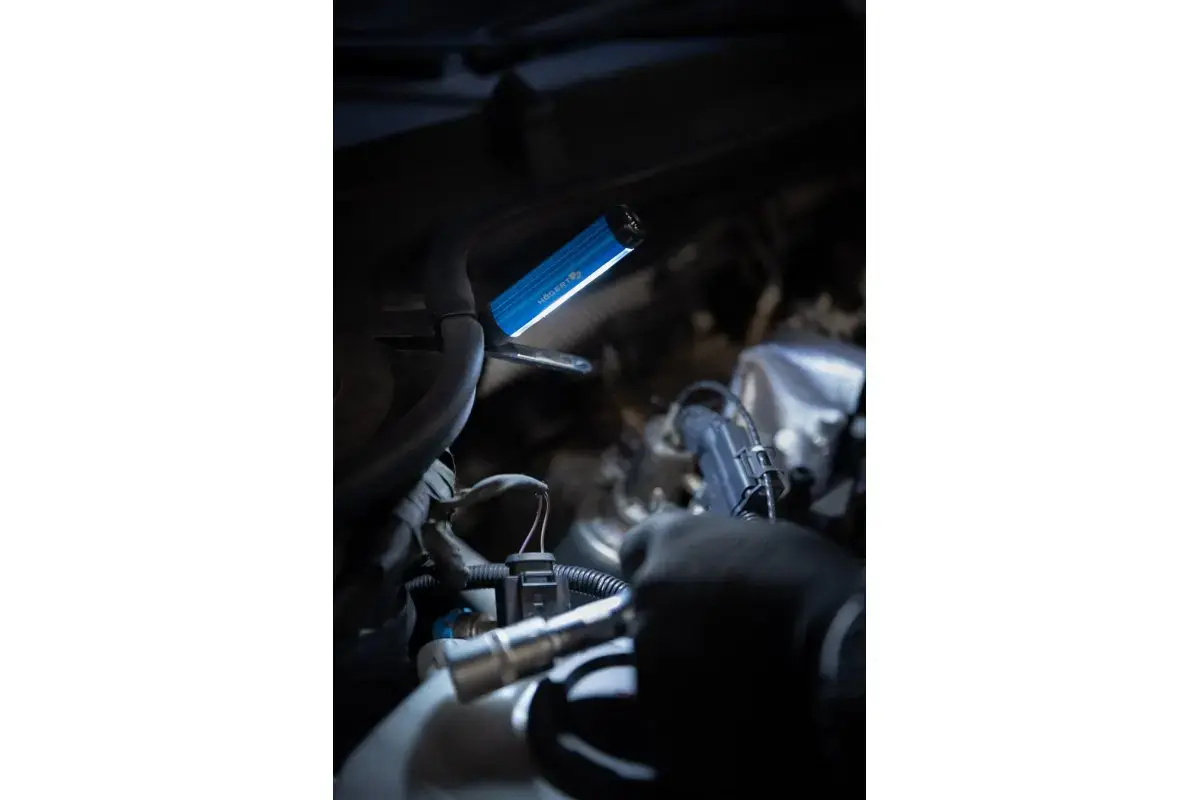 LED рабочая лампа HOGERT HT1E418 250 лм Photo 4