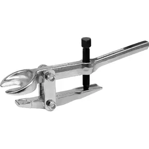 Ball joint puller YATO YT-0613 — universal 17 mm