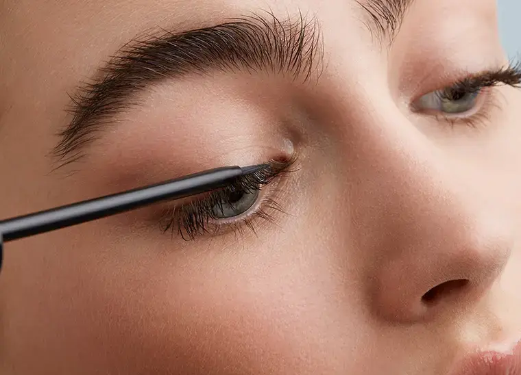 Сыворотка для ресниц M2 BEAUTÉ Eyelash Activating Serum 4 мл Photo 3