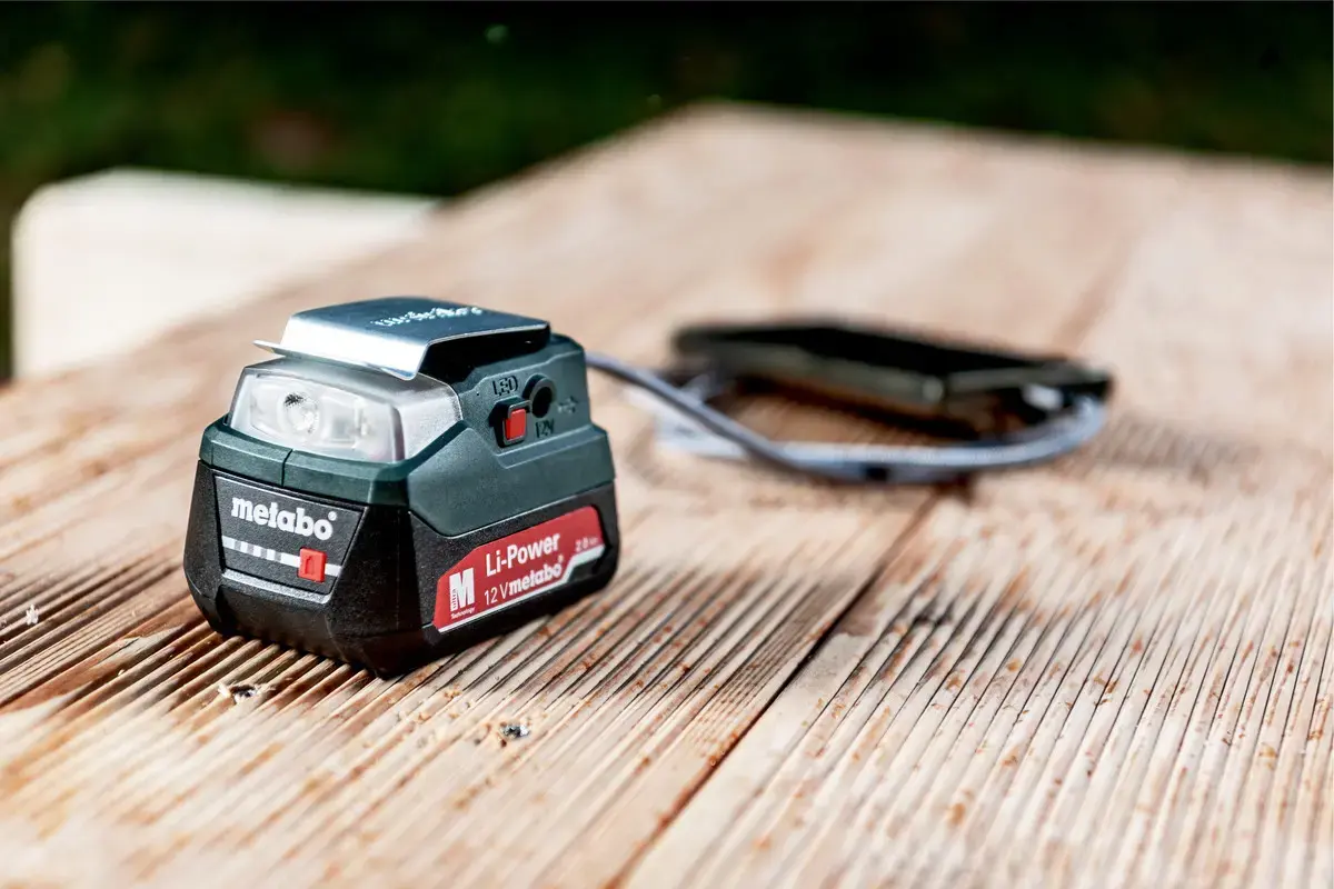 Metabo PowerMaxx PA 12 LED-USB battery charger Photo 2