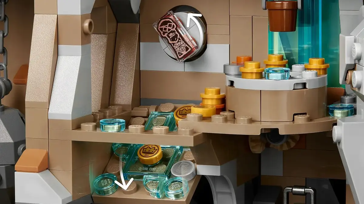 LEGO Icons The Goonies 21363 set Photo 7