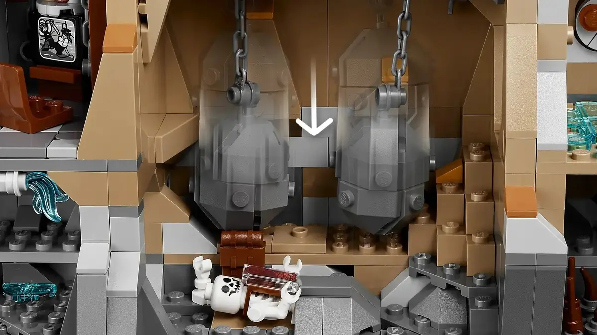LEGO Icons The Goonies 21363 set Photo 17