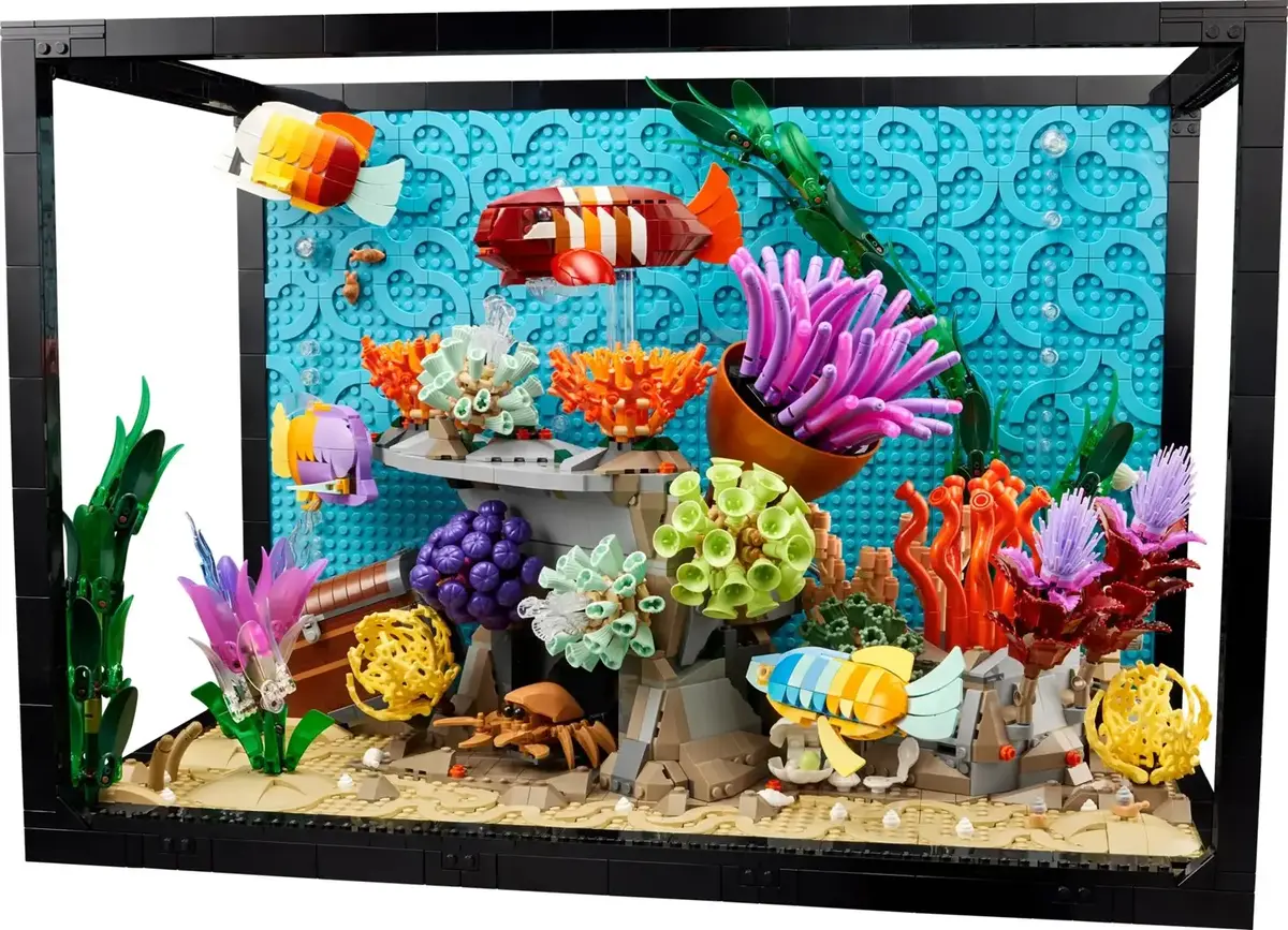 LEGO Icons 10366 Tropical Aquarium set Photo 3