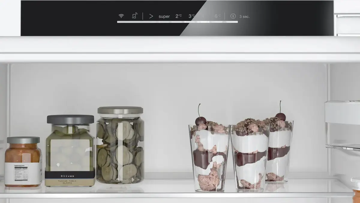 Built-in fridge Bosch Serie 6 KUR21ADE0 Photo 2