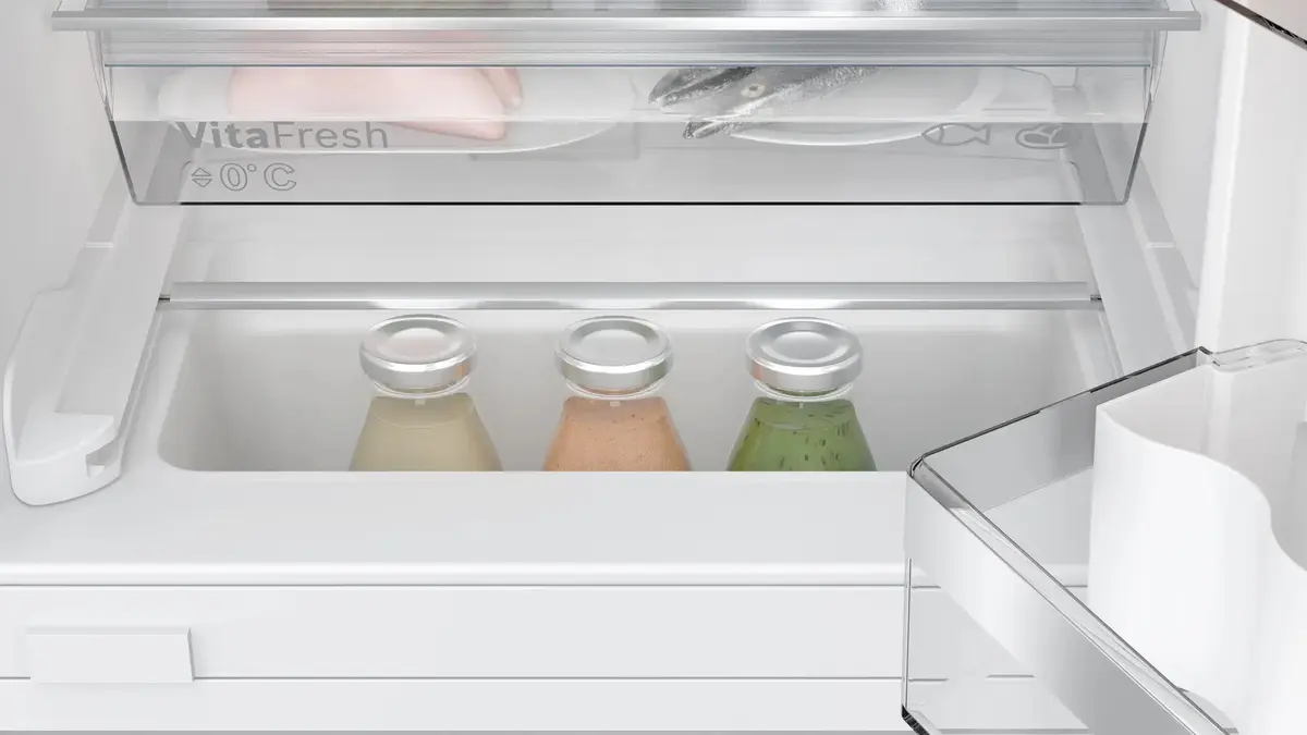 Built-in fridge Bosch Serie 6 KUR21ADE0 Photo 4