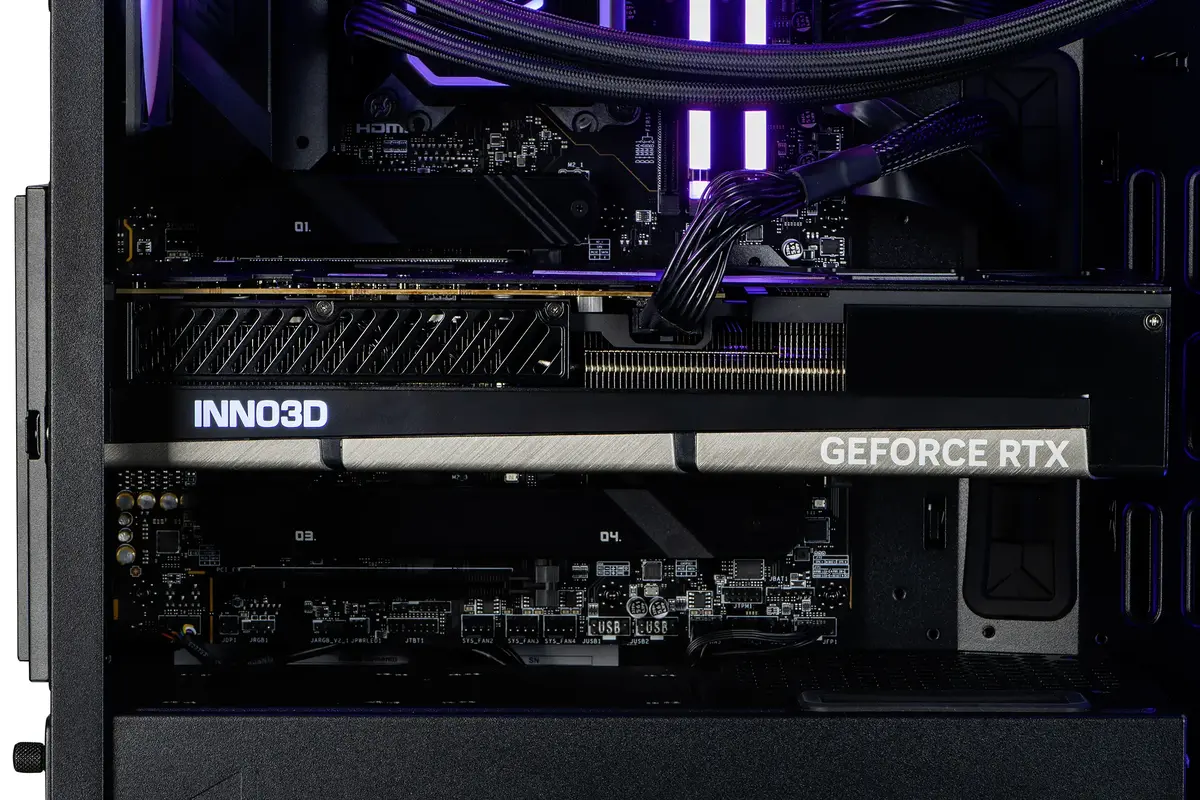 Dators Actina AMD Ryzen 7 7800X3D | 32 GB | RTX 5080 Photo 19