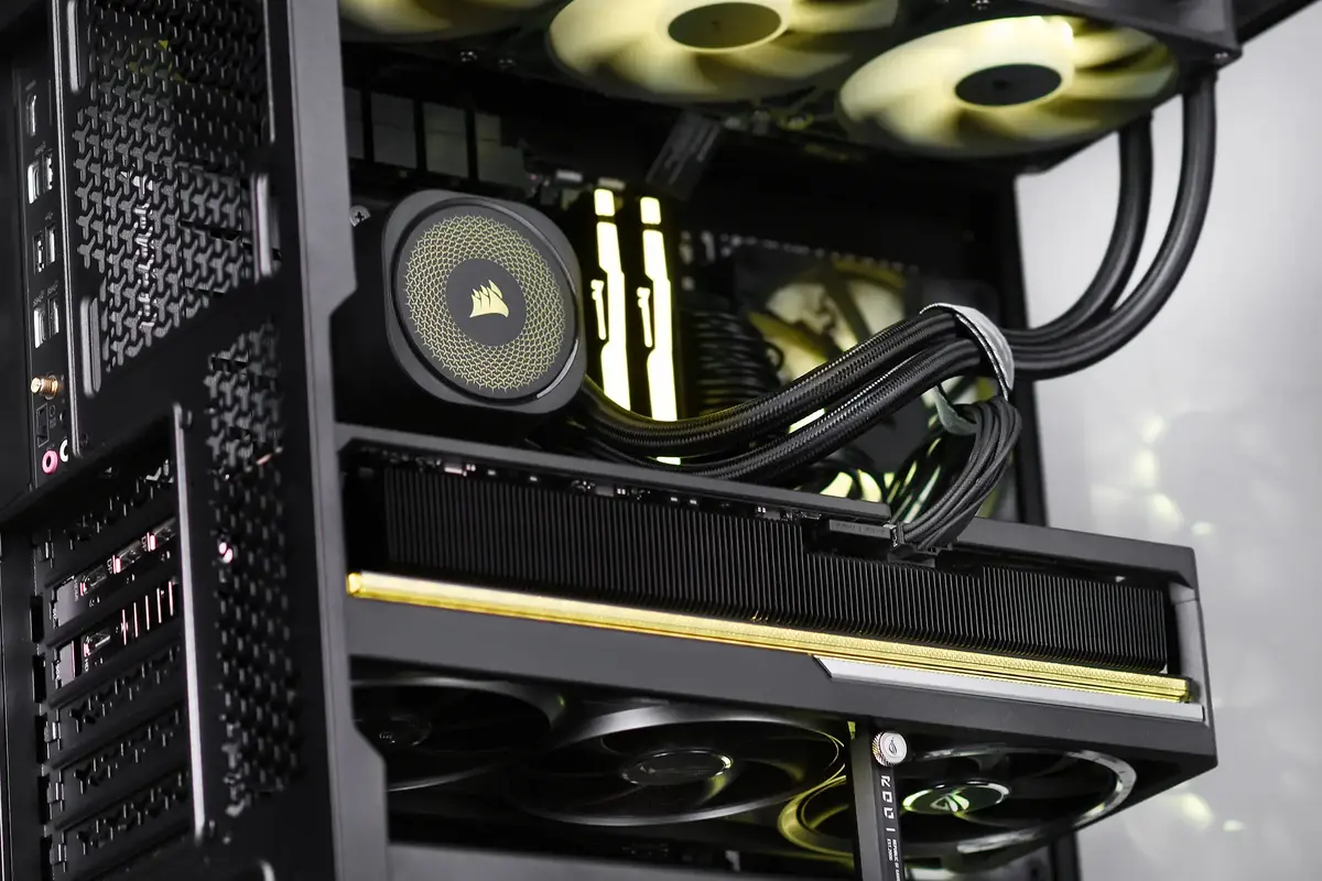 Actina galddators AMD Ryzen 7 9800X3D Photo 14