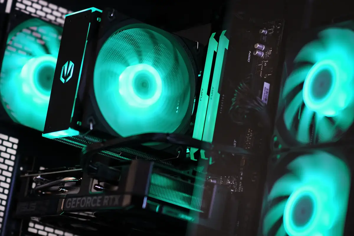 Actina dators AMD Ryzen 9 7900, 32 GB, RTX 5070 Photo 14