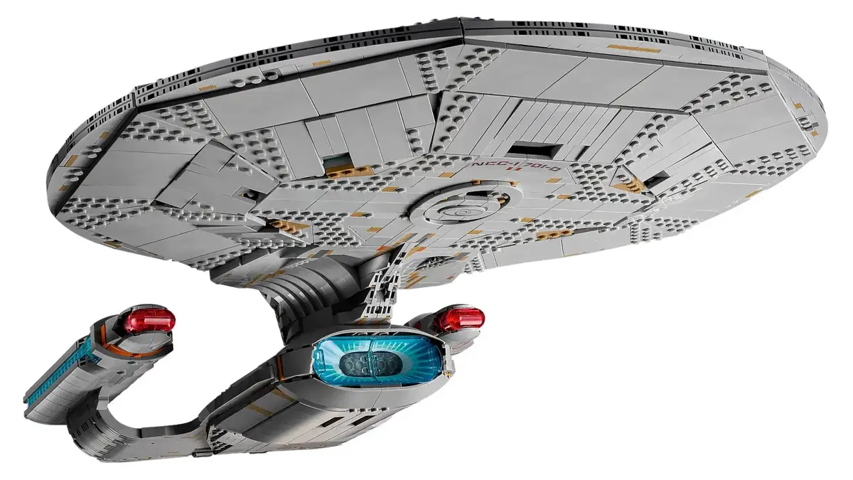 LEGO Icons 10356 Star Trek U.S.S. Enterprise modelis Photo 5