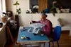 LEGO Icons 10356 Star Trek U.S.S. Enterprise modelis Photo 13