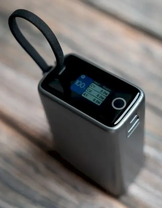 SWISSTEN Power Bank 25000 mAh 100W Photo 5