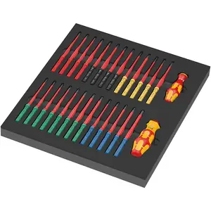 Screwdriver set Wera 9751 — straight screwdrivers, 28 pieces, dimensions 344×392×46 mm, made in Czech Republic