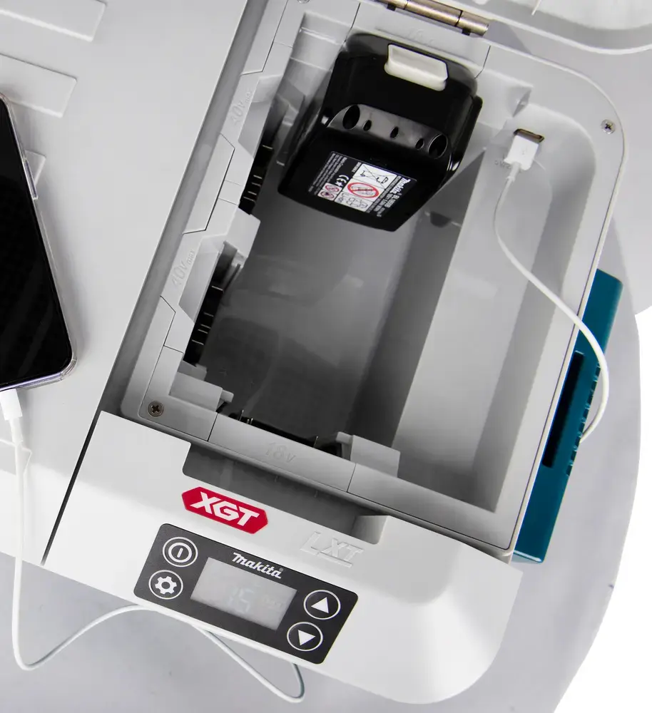 Makita CW001GZ 20 L cool box Photo 12