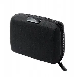 Aksesuāru organizators Bellroy Tech Kit Compact – kompakts tehnoloģiju maisiņš mobilajiem aksesuāriem, melns