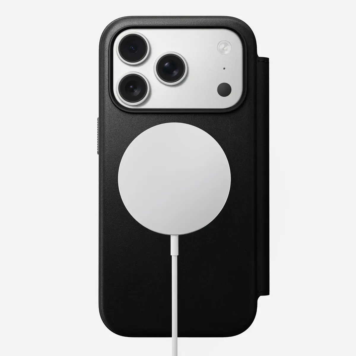 Nomad Modern Leather Folio — чехол для iPhone 17 Pro Photo 3