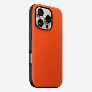 Чехол Nomad Magma для Apple iPhone 16 Pro, подходит для 6,3" (16 см), материалы: микрофибра/TPU/PET/PC/алюминий