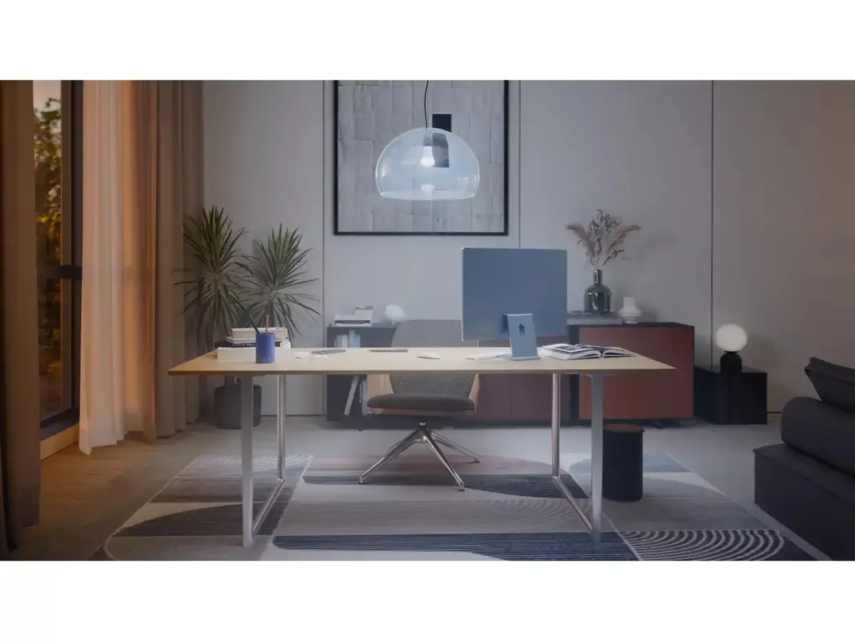 Philips Hue smart lighting product Photo 6