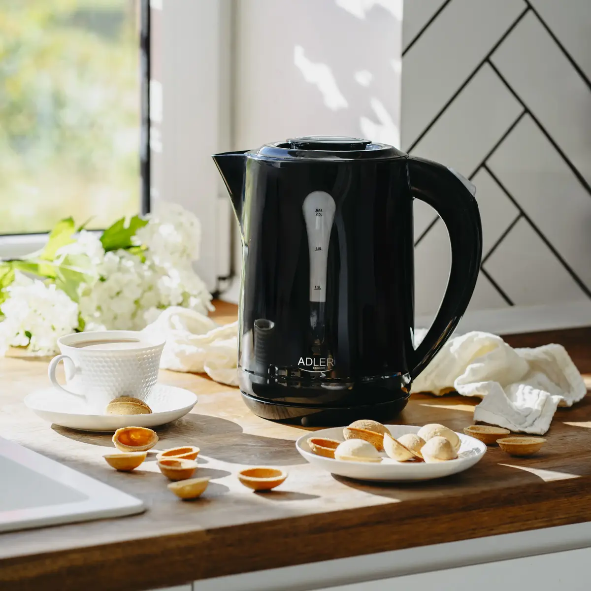 Adler AD 1244 electric kettle — 1850 W, 2.5 L Photo 11